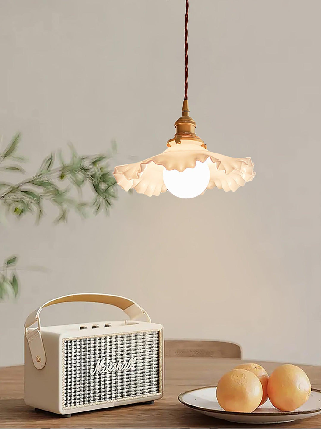 Small Floral Pendant Lamp - Vakkerlight