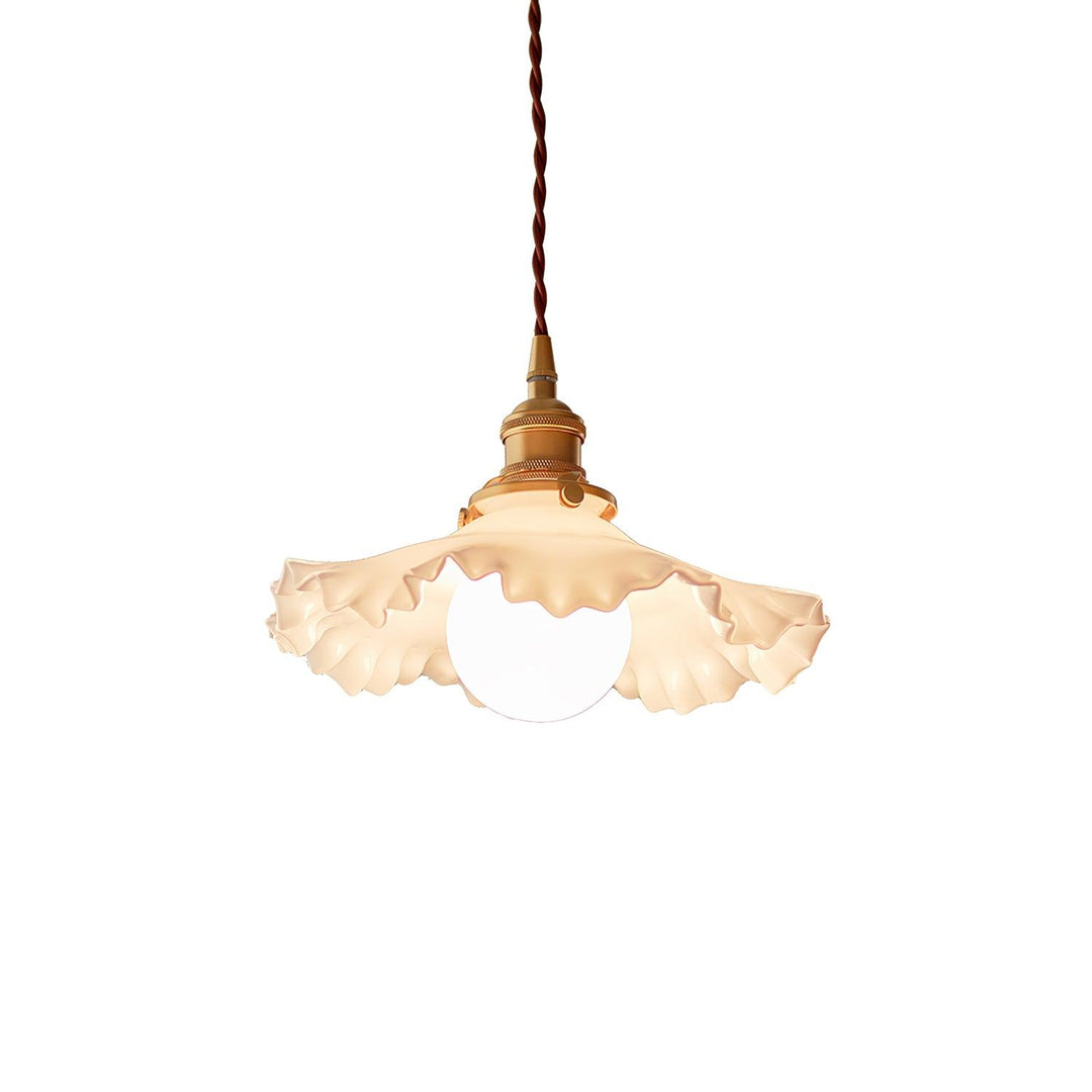 Small Floral Pendant Lamp - Vakkerlight