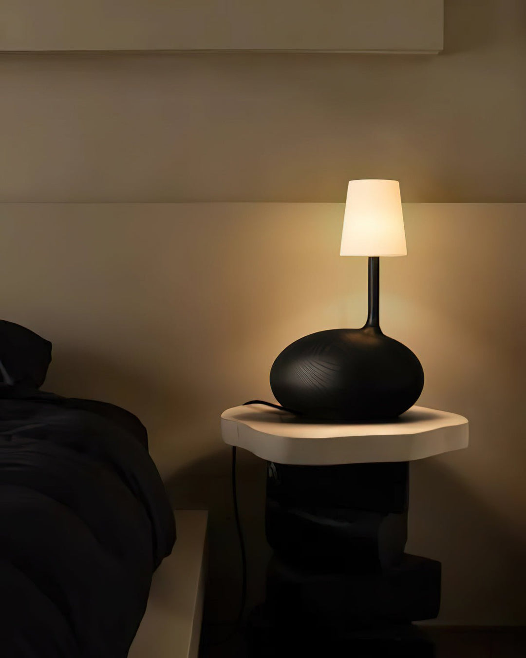 Snail Table Lamp - Vakkerlight