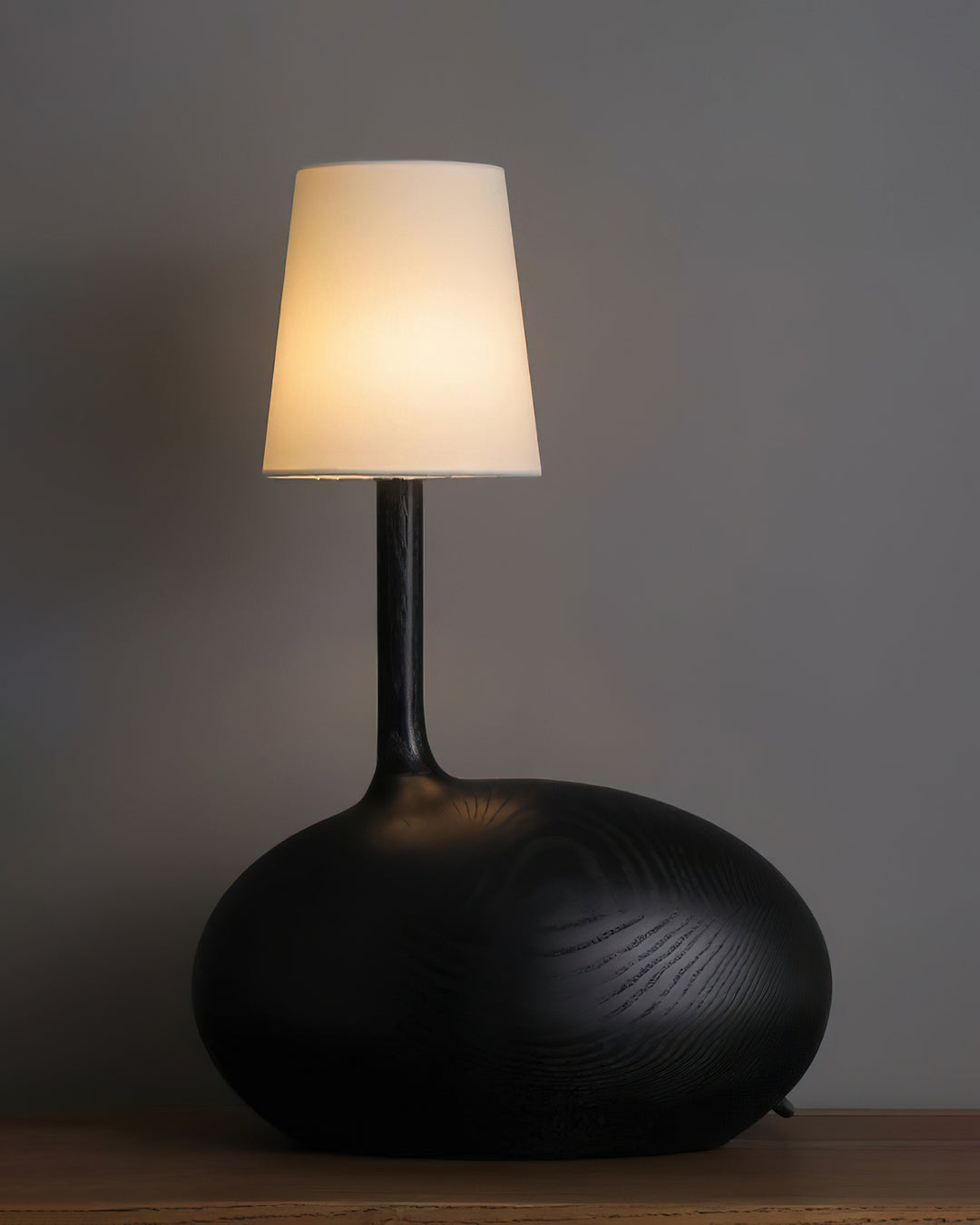 Snail Table Lamp - Vakkerlight