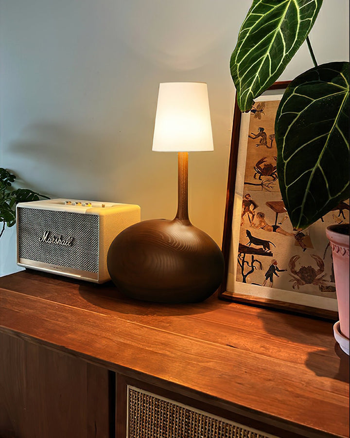 Snail Table Lamp - Vakkerlight