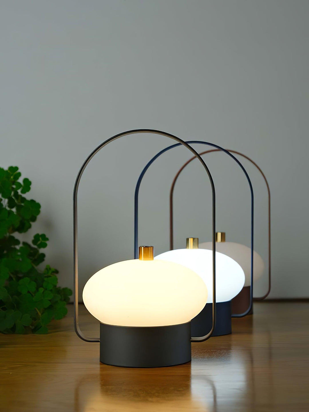 Soft Spot Portable Built-in Battery Table Lamp - Vakkerlight