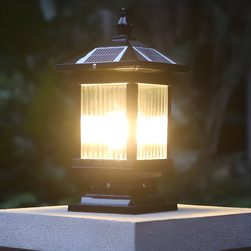 Solar Classic Lantern Solar Outdoor Light - Vakkerlight