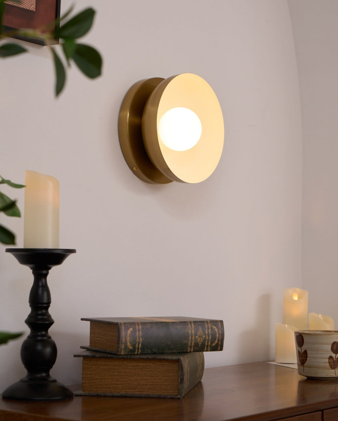 Solar Eclipse Wall Light - Vakkerlight