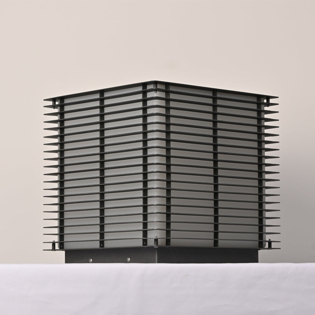 Grid Post Outdoor Light - Vakkerlight