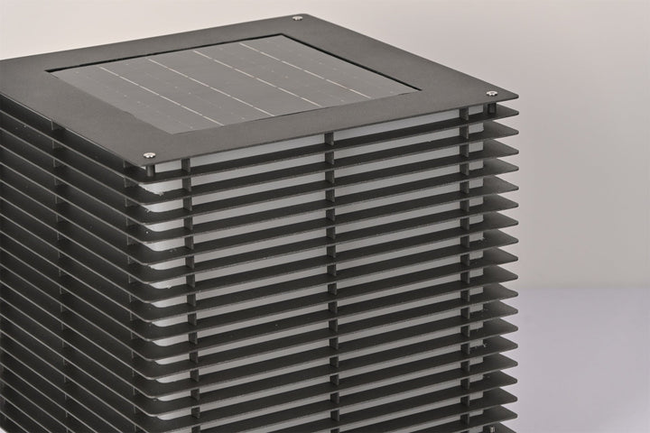 Solar Grid Outdoor Light - Vakkerlight