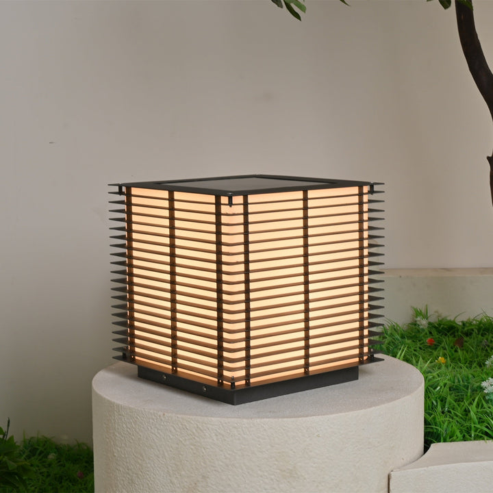 Solar Grid Outdoor Light - Vakkerlight