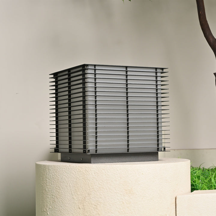 Grid Post Outdoor Light - Vakkerlight