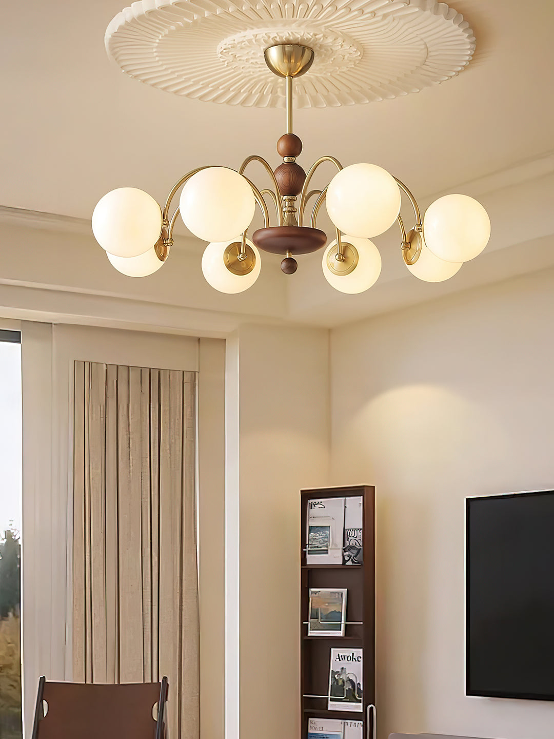 Solara Globe Chandelier - Vakkerlight