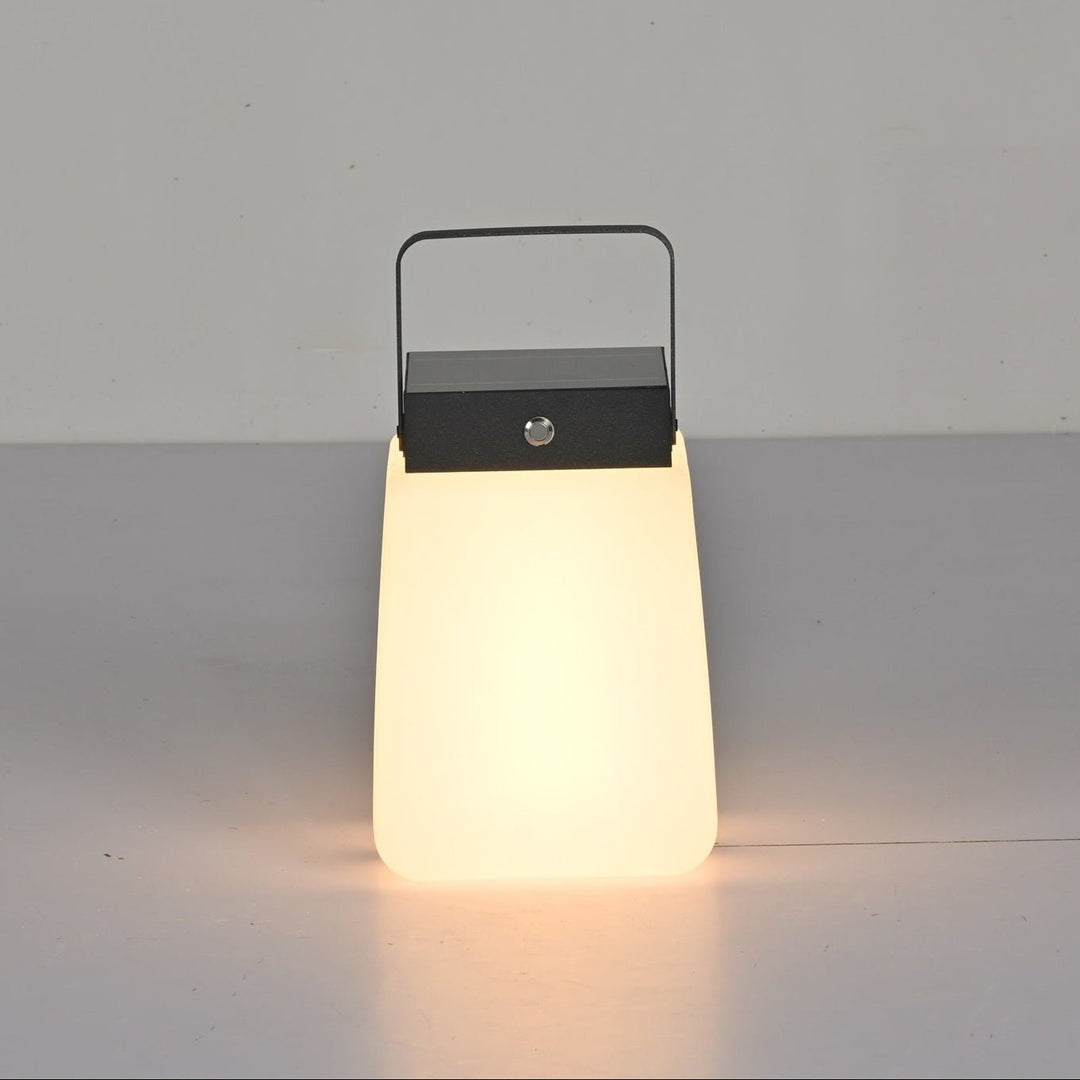 Solara Edge Lantern Outdoor Lamp - Vakkerlight