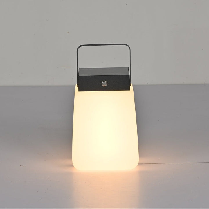 Solara Edge Lantern Outdoor Lamp - Vakkerlight