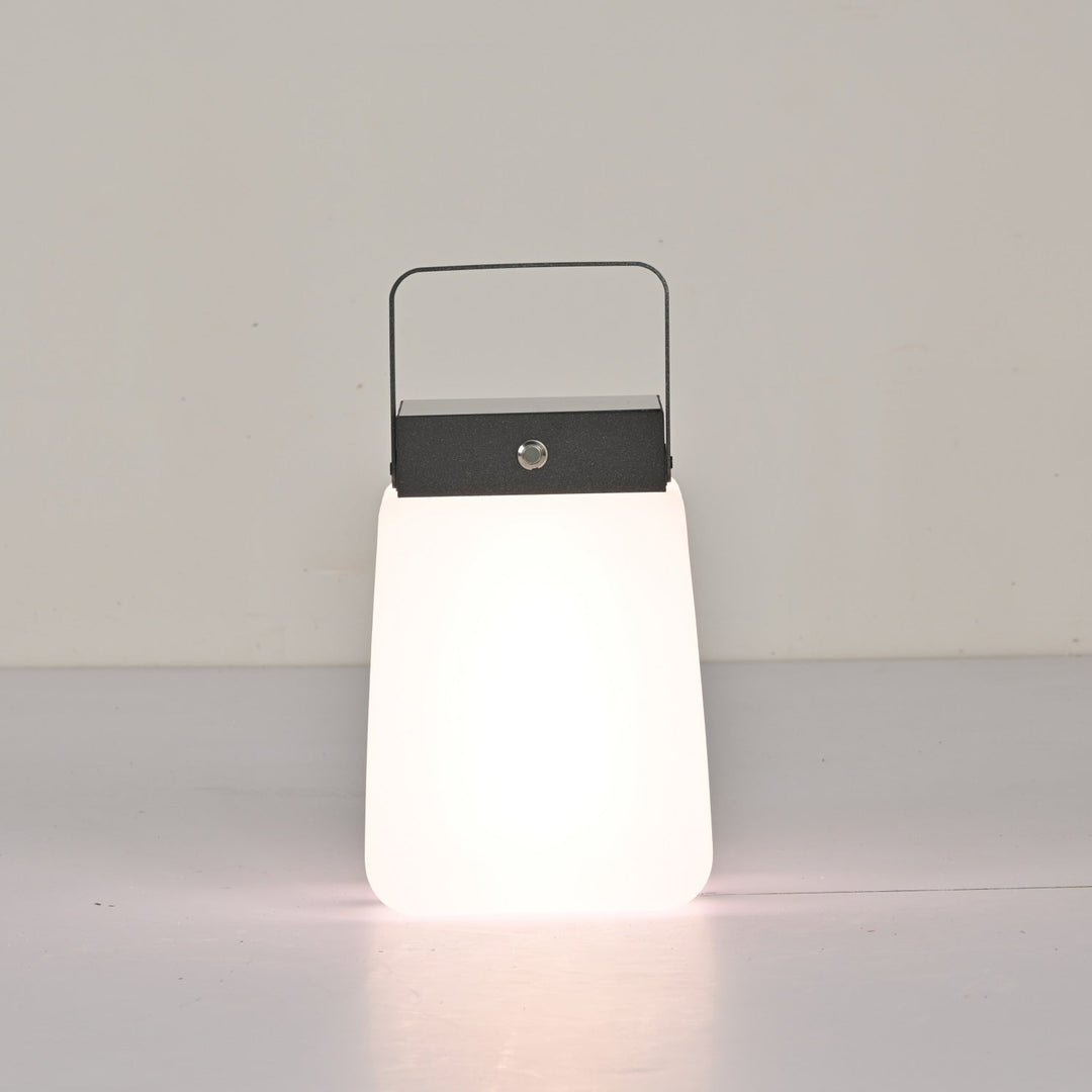 Solara Edge Lantern Outdoor Lamp - Vakkerlight