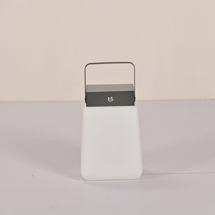 Solara Edge Lantern Outdoor Lamp - Vakkerlight