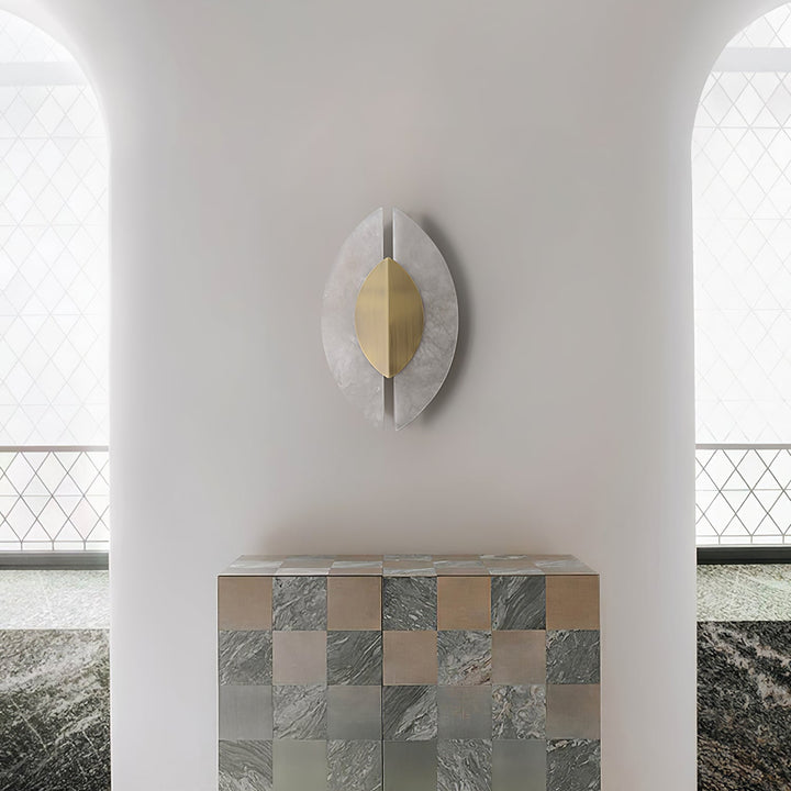 Solari Alabaster Leaf Sconce - Vakkerlight