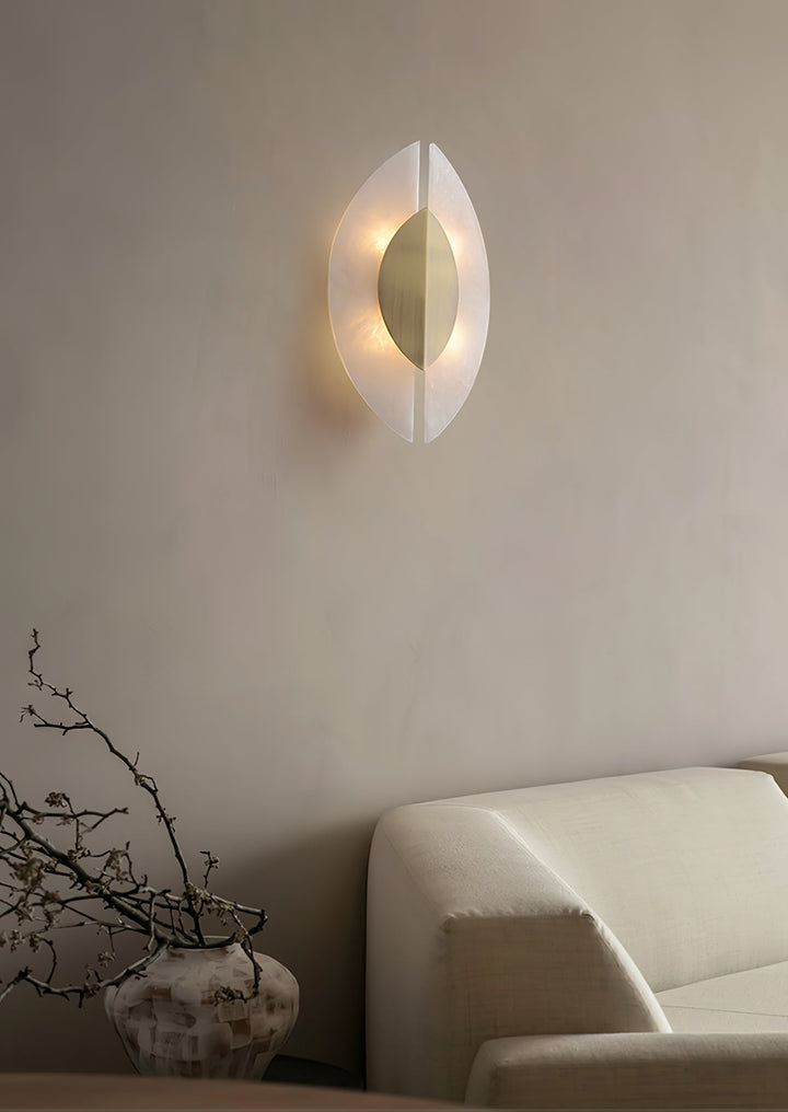 Solari Alabaster Leaf Sconce - Vakkerlight