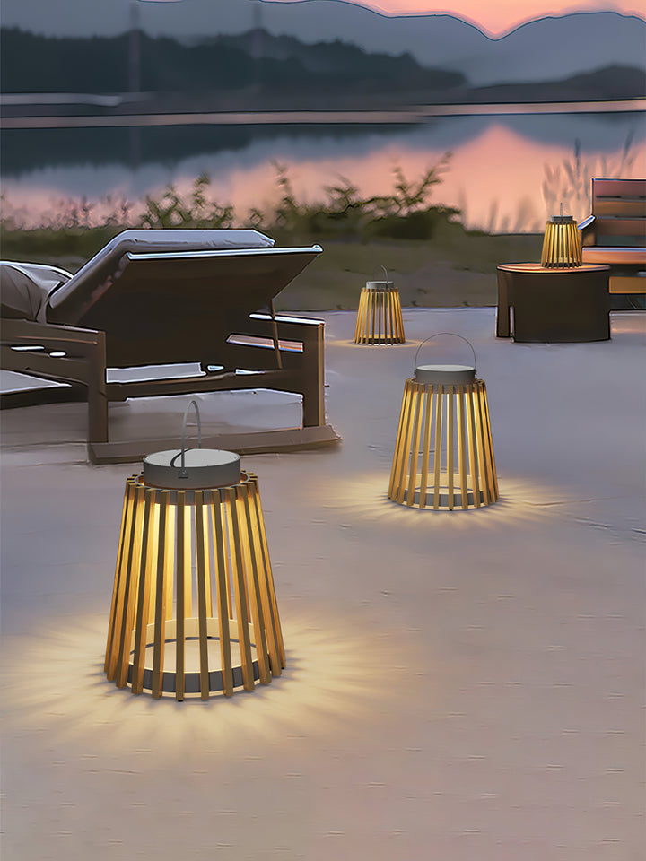 Solene Solar Outdoor Lantern Lamp - Vakkerlight