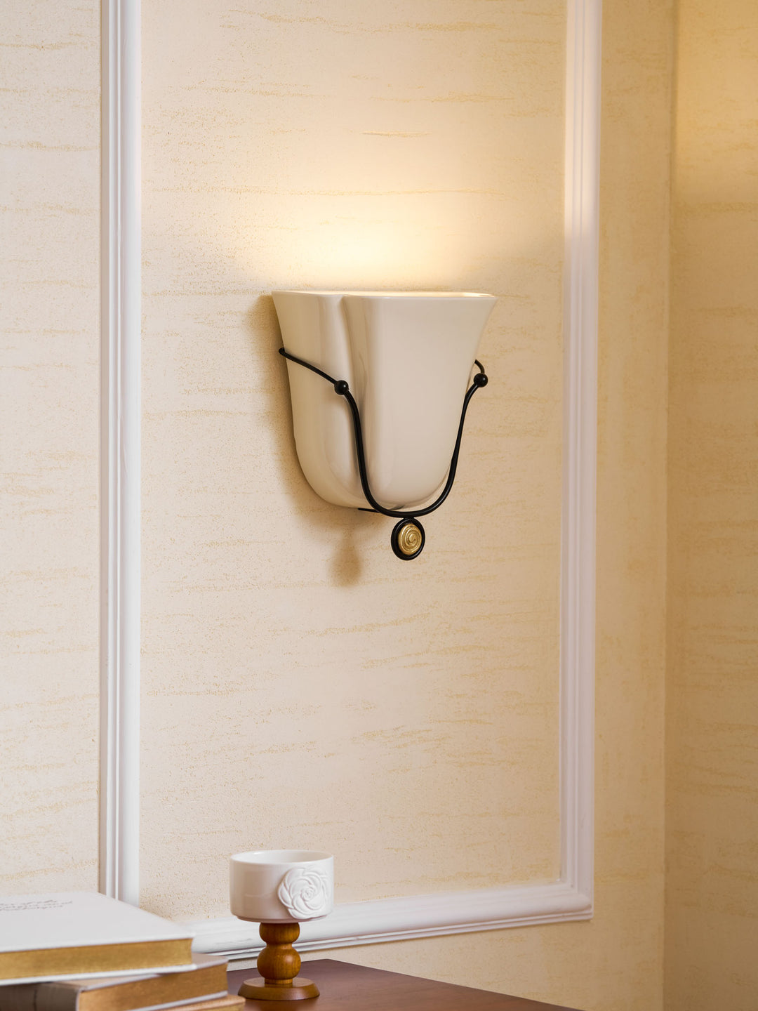 Solenne Shell Wall Sconce