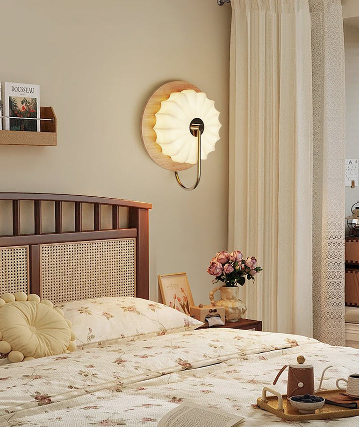 Solenne Petal Wall Lamp - Vakkerlight