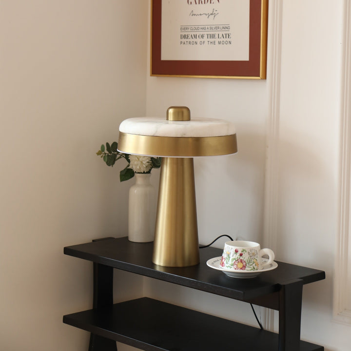 Solis Alabaster Disc Table Lamp