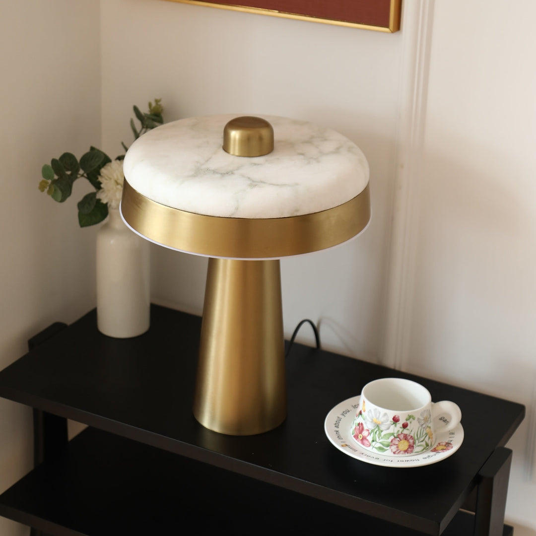 Solis Alabaster Disc Table Lamp