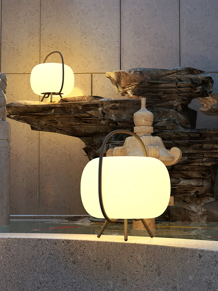 Soluna Pod Lantern Outdoor Lamp - Vakkerlight