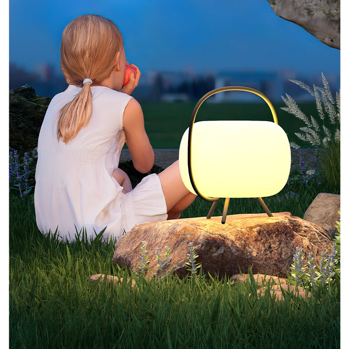 Soluna Pod Lantern Outdoor Lamp - Vakkerlight