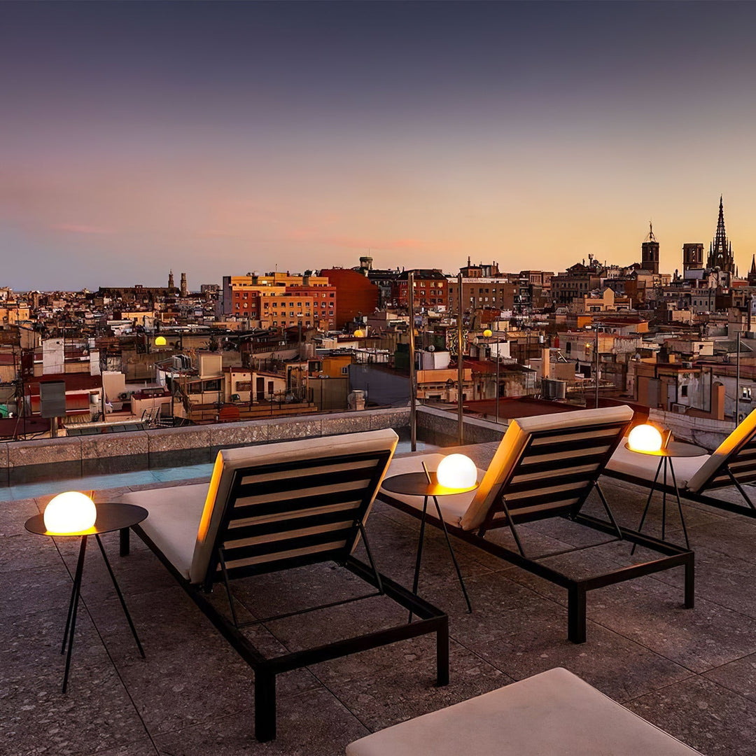 Soluna Tripod Outdoor Lamp - Vakkerlight