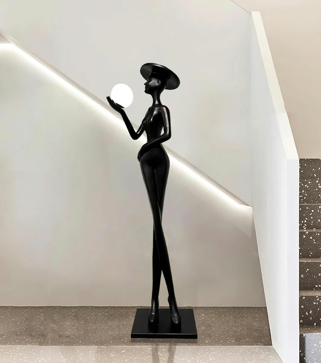 Sophia Elegance Sculpture Floor Lamp - Vakkerlight