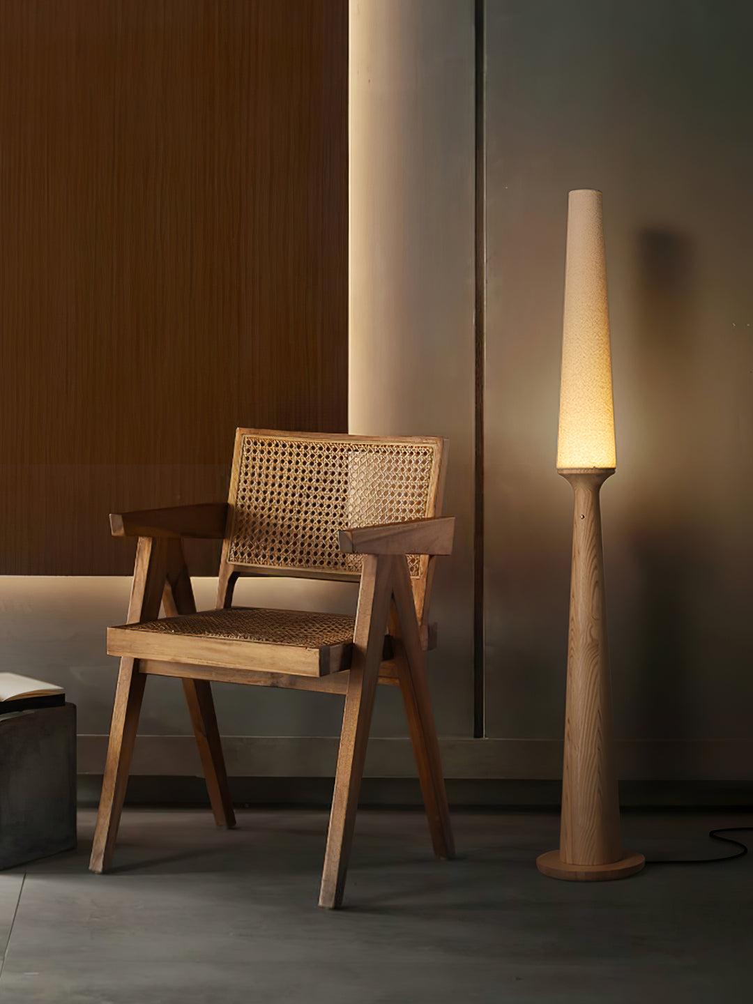 Sora Totem Floor Lamp - Vakkerlight
