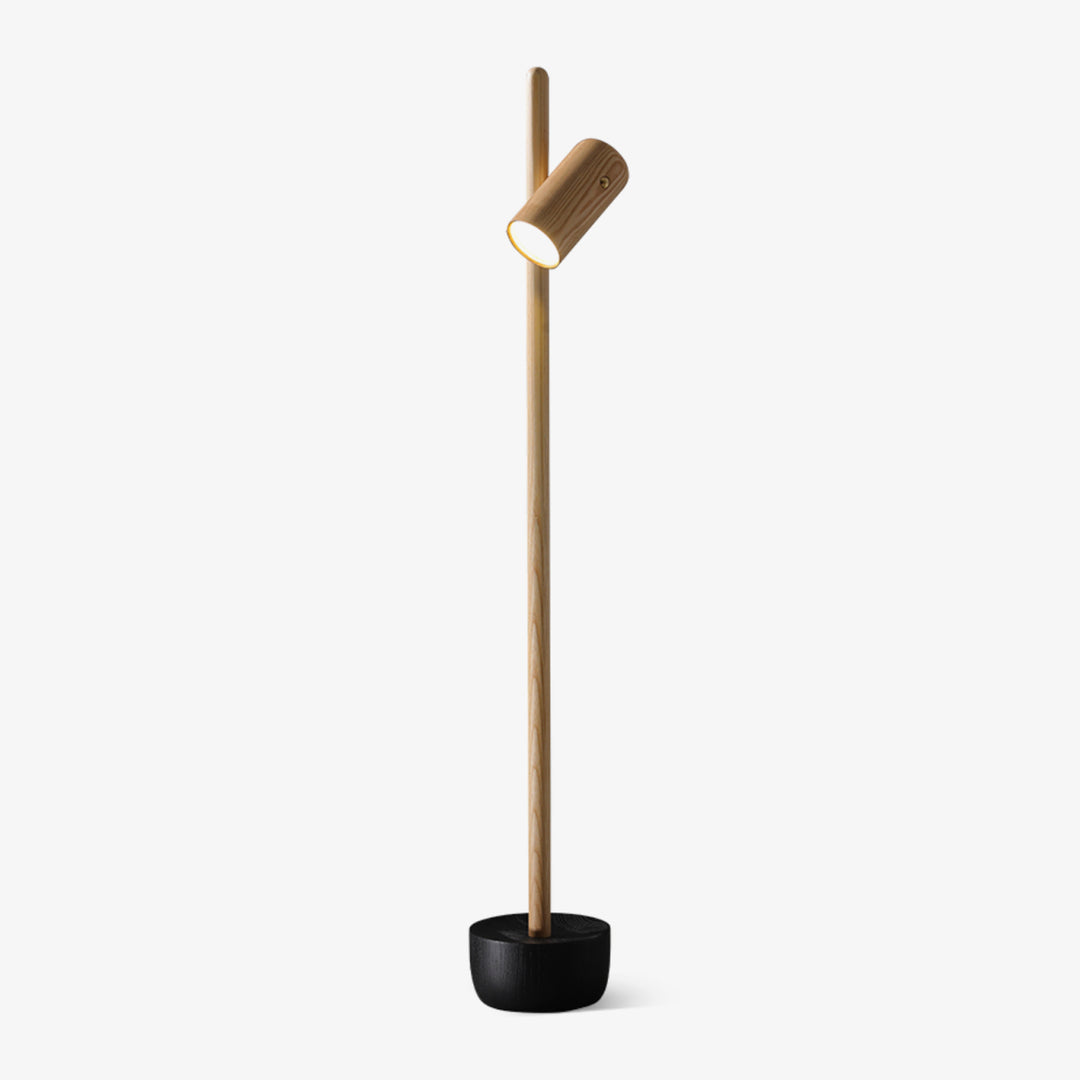 Spotlight Wood Floor Lamp - Vakkerlight