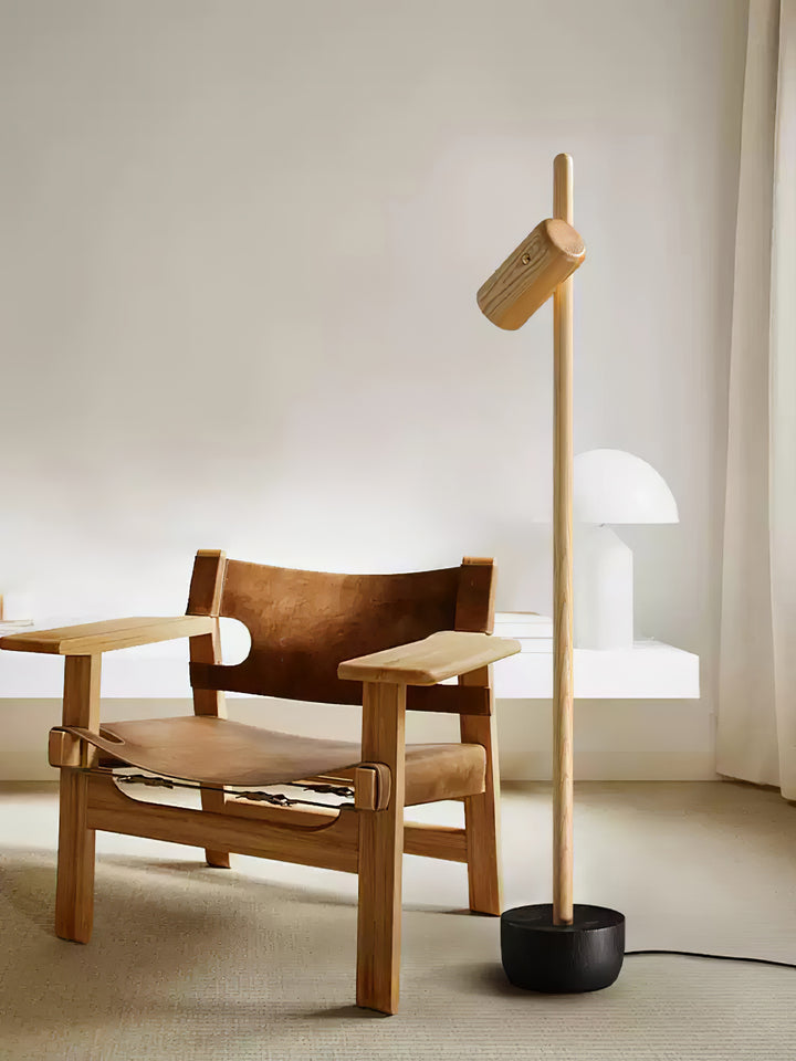 Spotlight Wood Floor Lamp - Vakkerlight