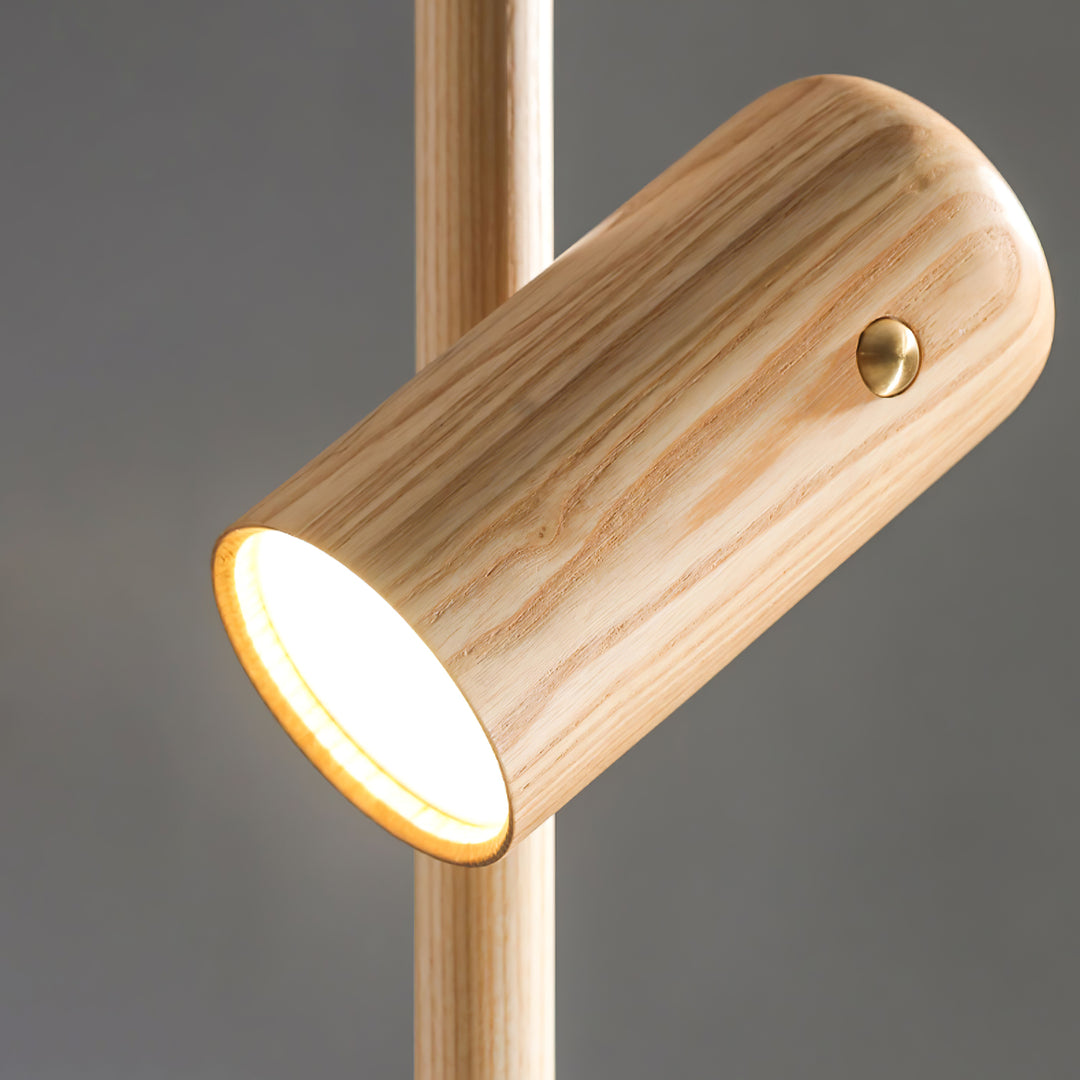 Spotlight Wood Floor Lamp - Vakkerlight