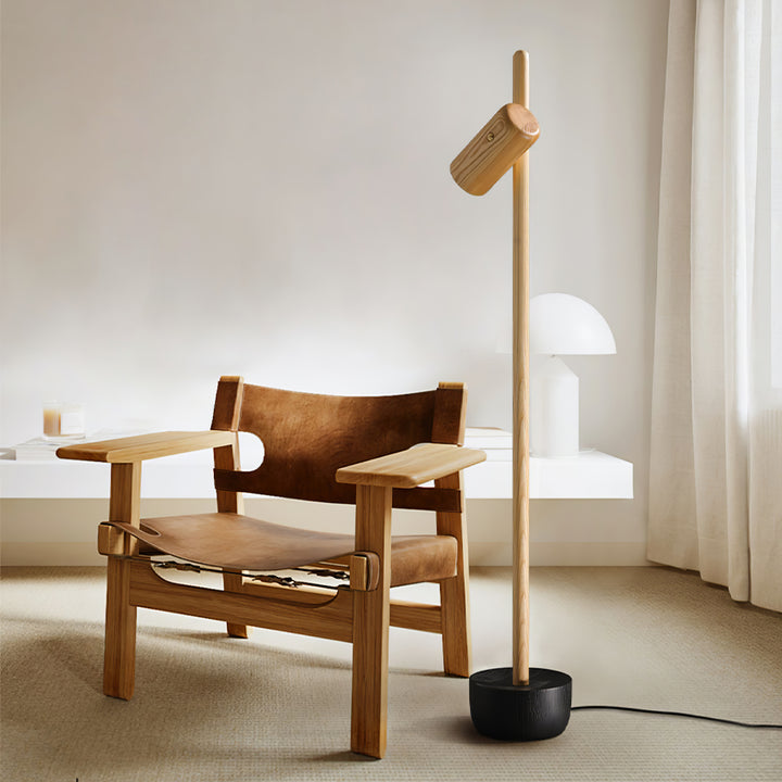 Spotlight Wood Floor Lamp - Vakkerlight