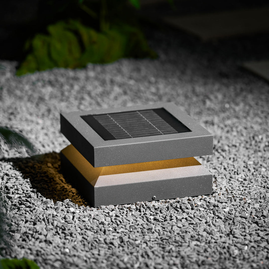 Square Post Outdoor Light - Vakkerlight