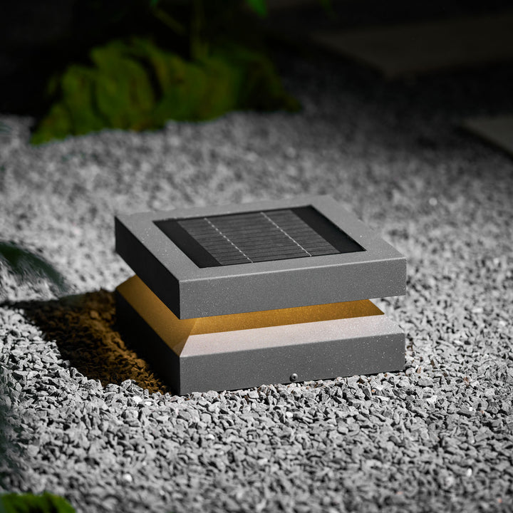 Square Post Outdoor Light - Vakkerlight