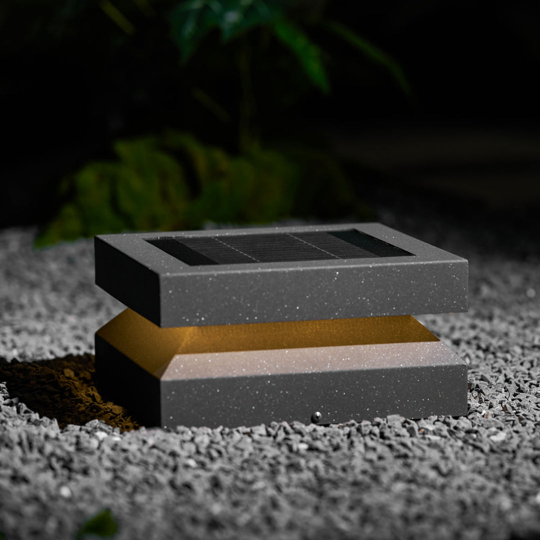 Square Post Outdoor Light - Vakkerlight