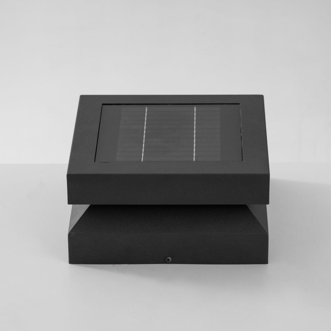 Square Post Outdoor Light - Vakkerlight