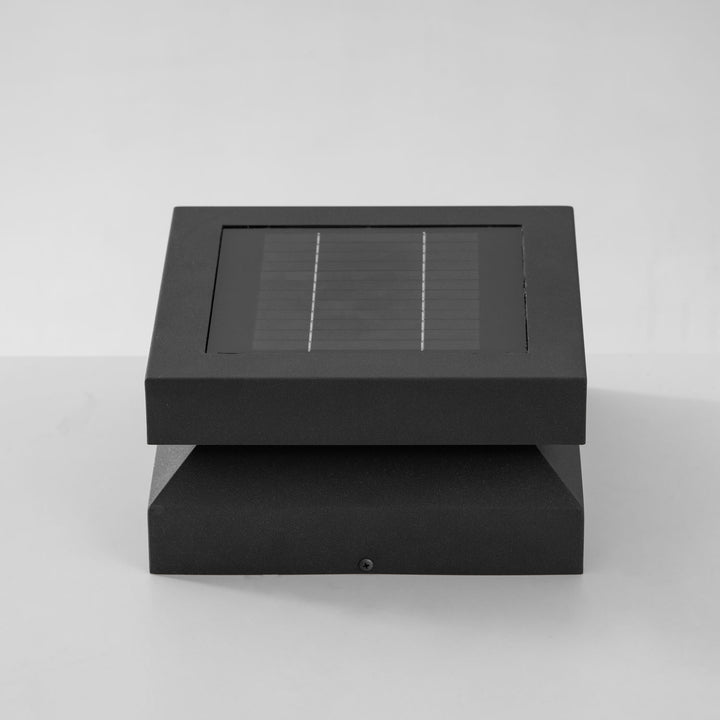 Square Post Outdoor Light - Vakkerlight