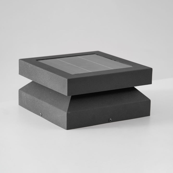 Square Post Outdoor Light - Vakkerlight