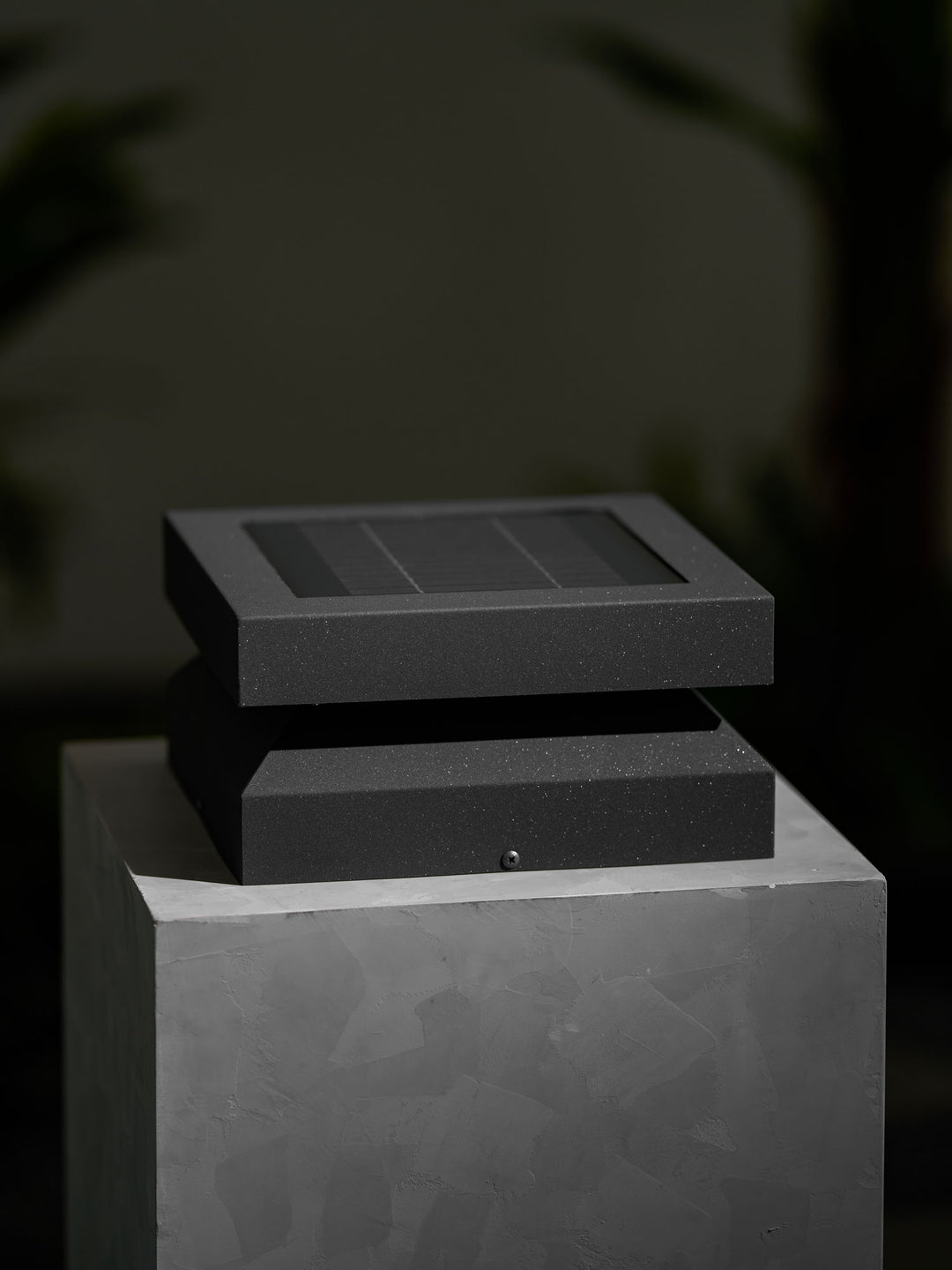 Square Post Outdoor Light - Vakkerlight