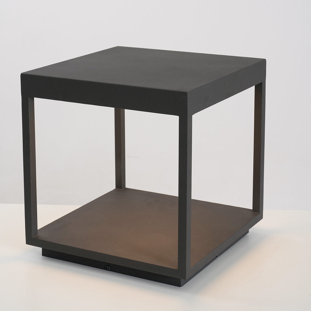 Square Frame Post Outdoor Light - Vakkerlight