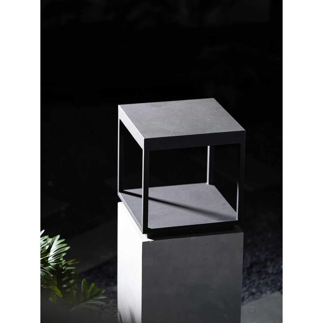 Square Frame Post Outdoor Light - Vakkerlight