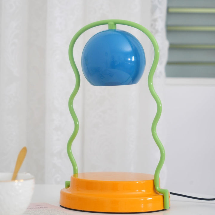 Squiggle Bright Table Lamp - Vakkerlight