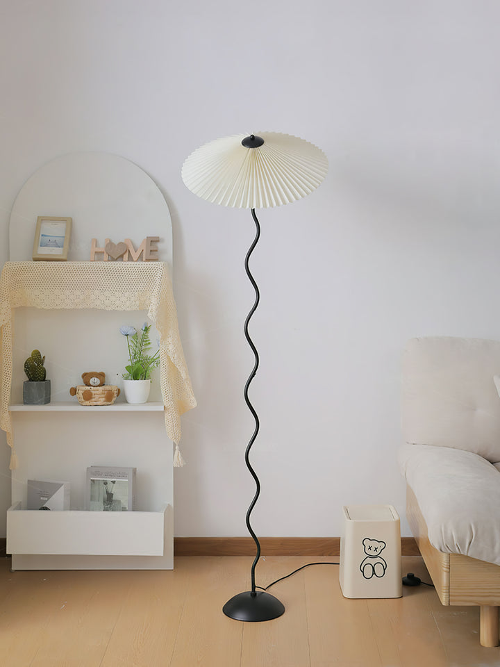 Squiggle Floor Lamp - Vakkerlight