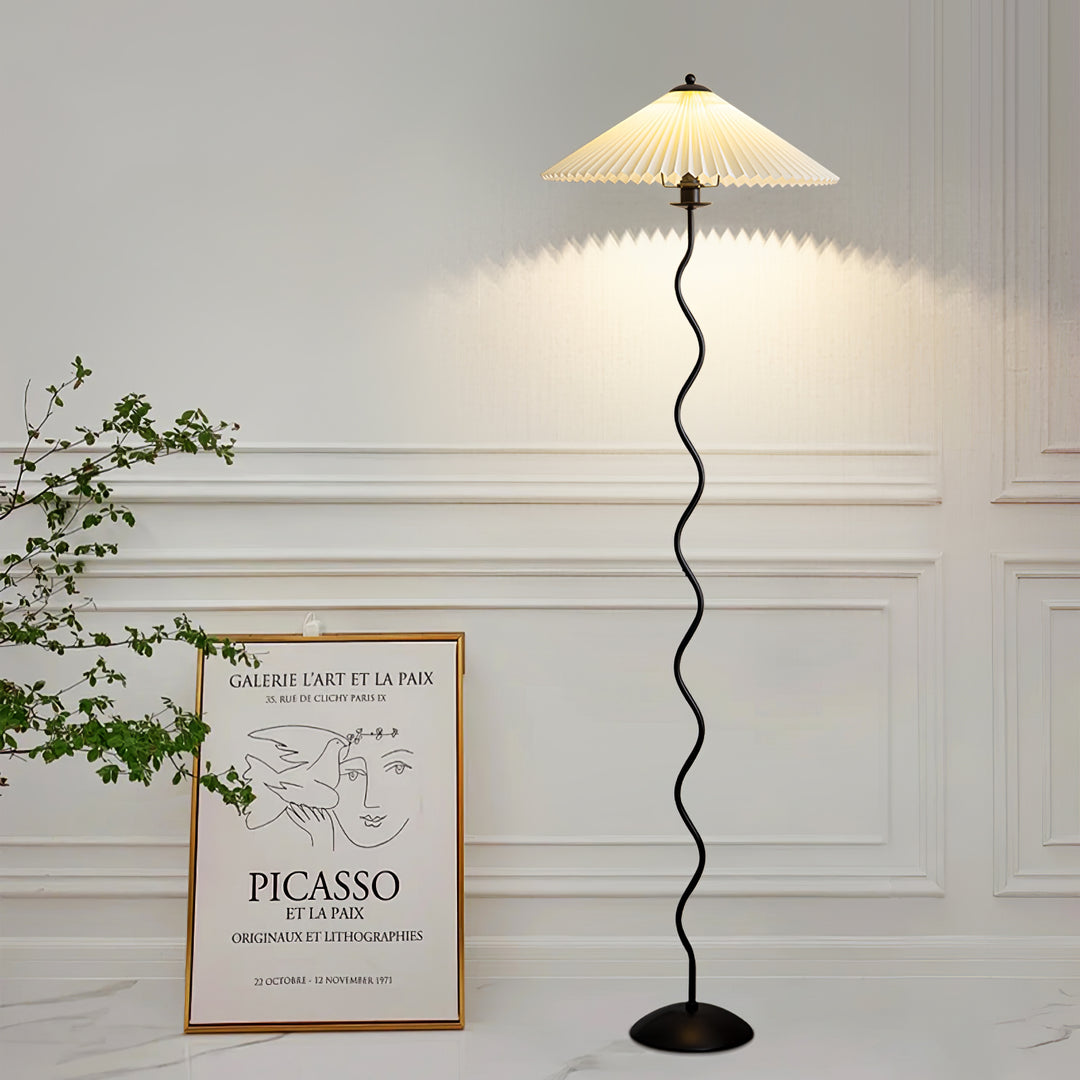 Squiggle Floor Lamp - Vakkerlight