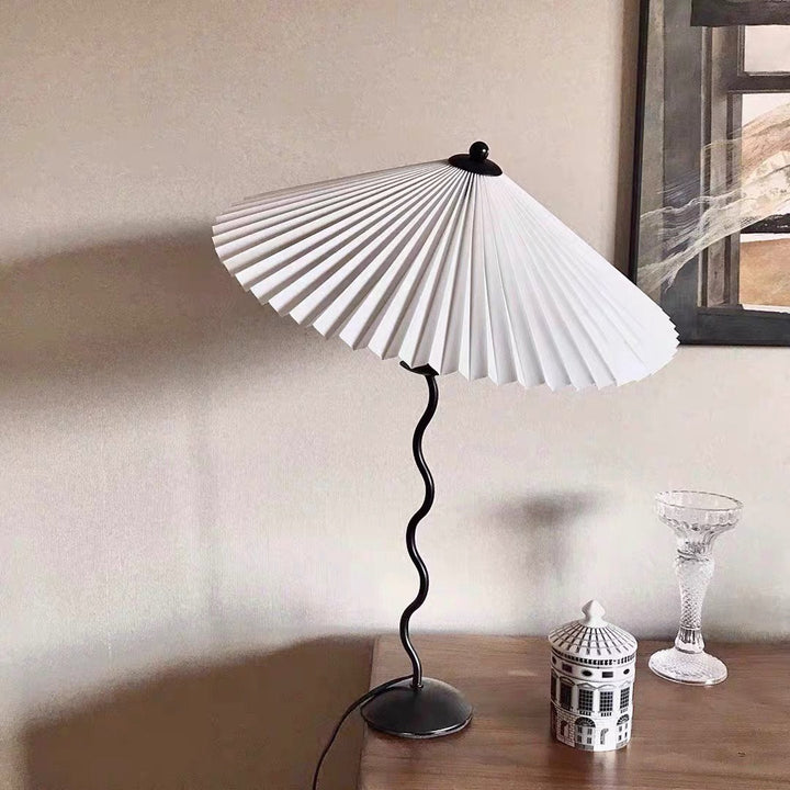 Lampe de table gribouillis