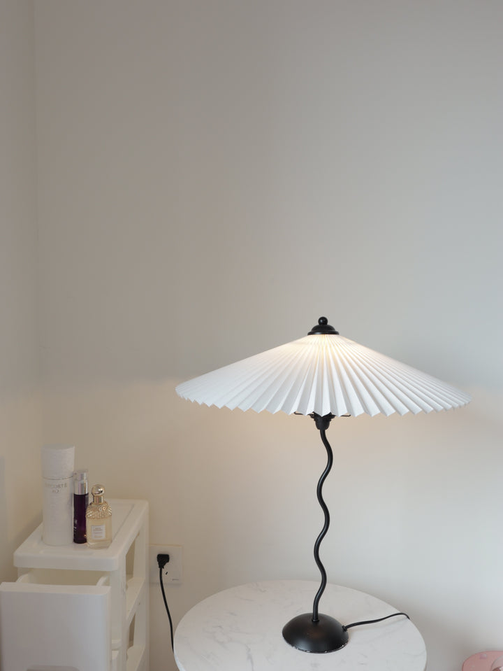 Lampe de table gribouillis