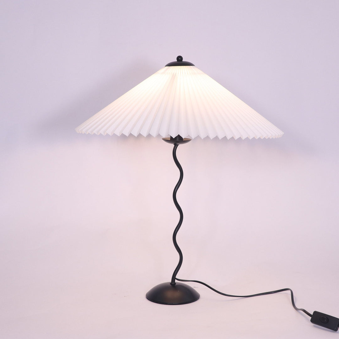 Lampe de table gribouillis