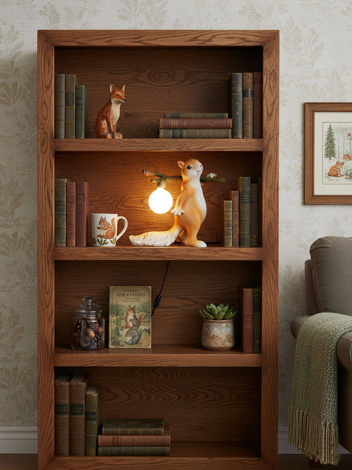 Squirrel Table Lamp - Vakkerlight