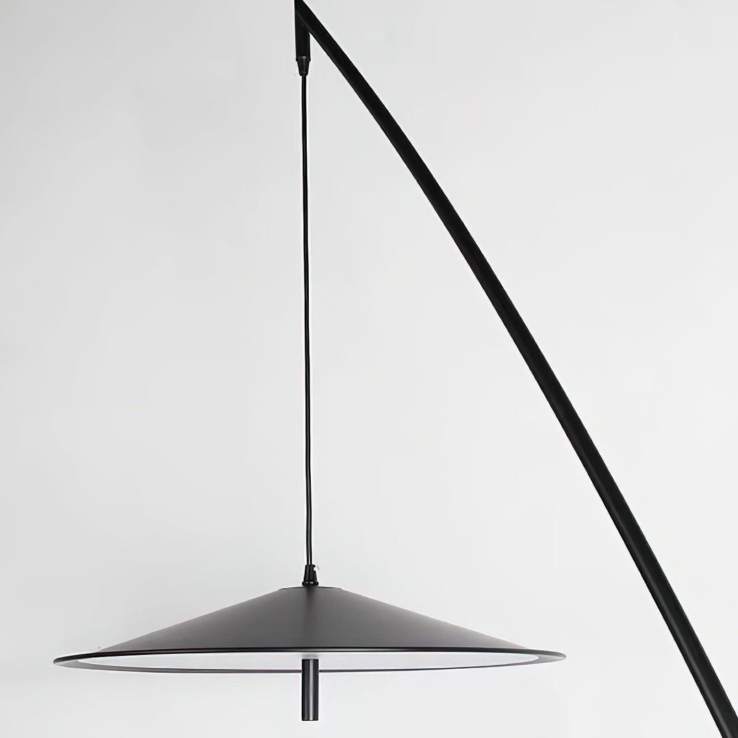 Steadfast Floor Lamp - Vakkerlight